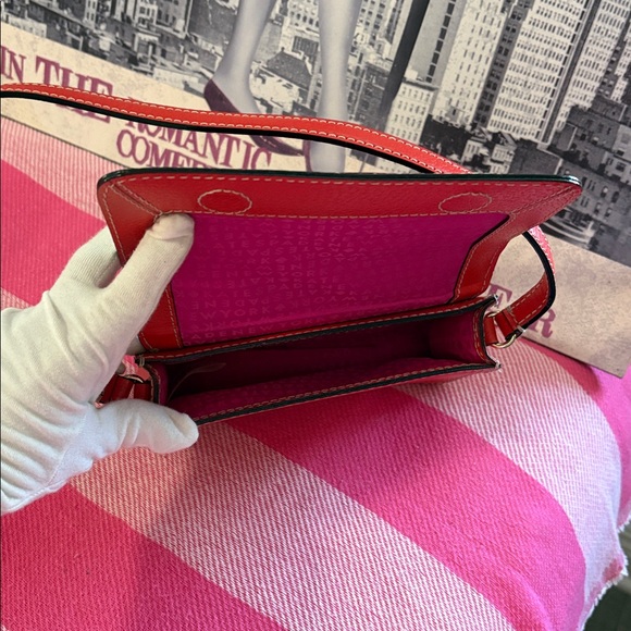 Kate Spade EUC Wellesley Small Fynn Crossbody bag - Picture 8 of 8